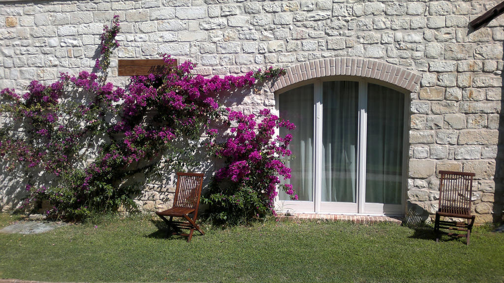 Valcastagno Relais & Residence Сироло Екстериор снимка