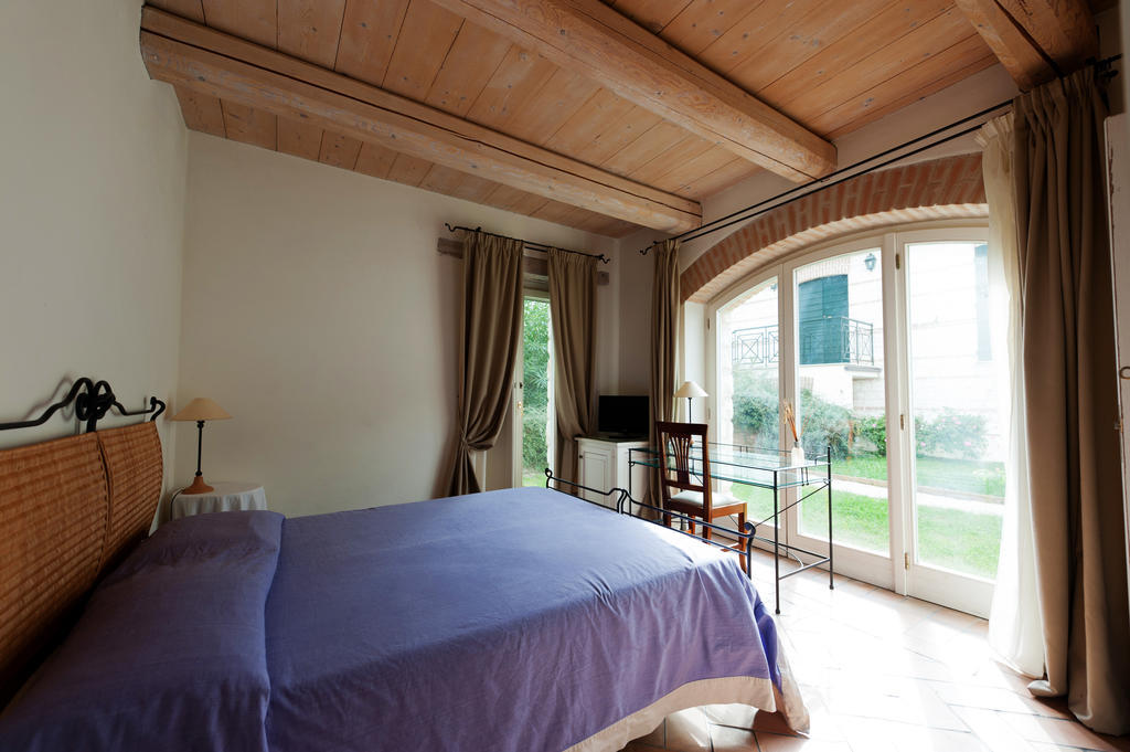 Valcastagno Relais & Residence Сироло Стая снимка